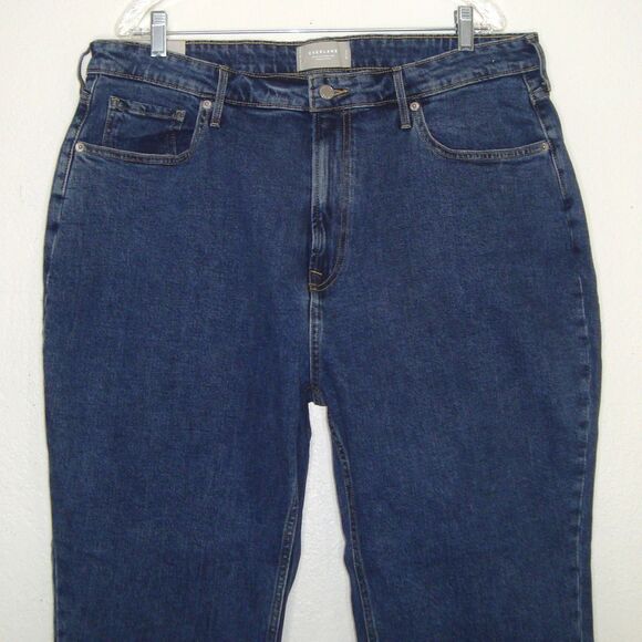 NEW Everlane The Curvy 90s Cheeky Crop Blue Denim Jean Organic Cotton Size 18/20 - Picture 9 of 13